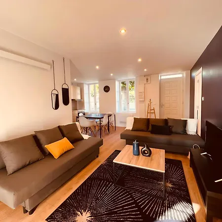 Le Blue Sight - Homy Apartment